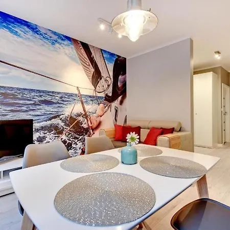 Urban Nest Group - Swietojanska 35